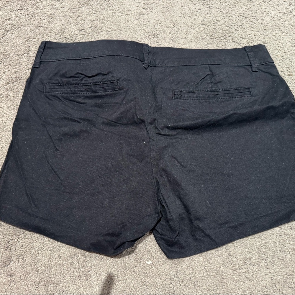 Old Navy Women's Black Bermudas